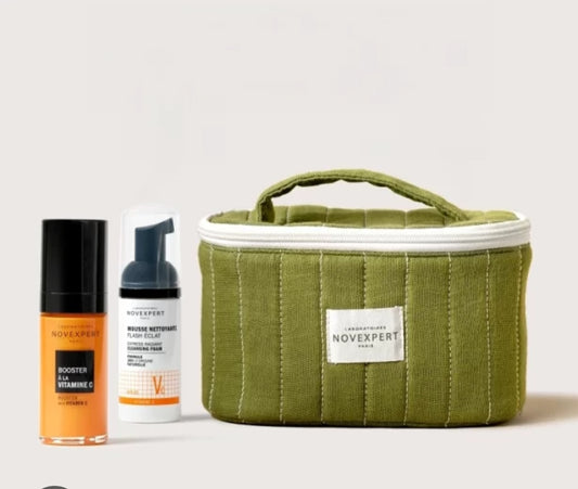مجموعة نوفإكسبيرت لإشراقة ونضارة البشرة بفيتامين C (مع حقيبة أنيقة مجاناً)..Novexpert Vitamin C Radiant Glow Set with Travel Pouch