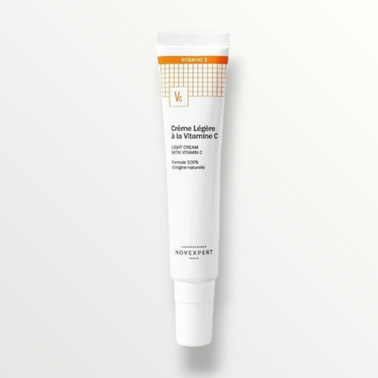 كريم نوفإكسبيرت "لايت كريم" بفيتامين C للإشراقة والنضارة - طبيعي 100%Novexpert The Vitamin C Light Cream - Radiance & Anti-Aging Care)